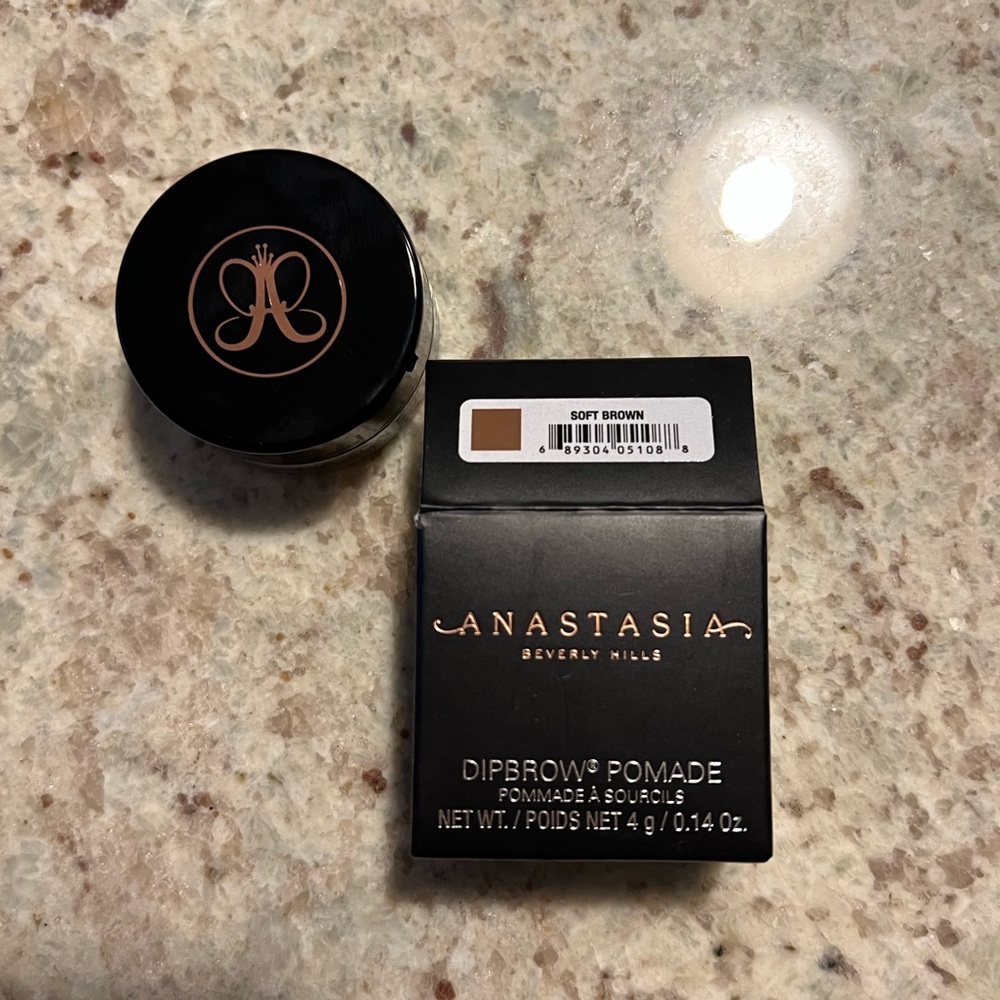 Anastasia dipbrow pomade